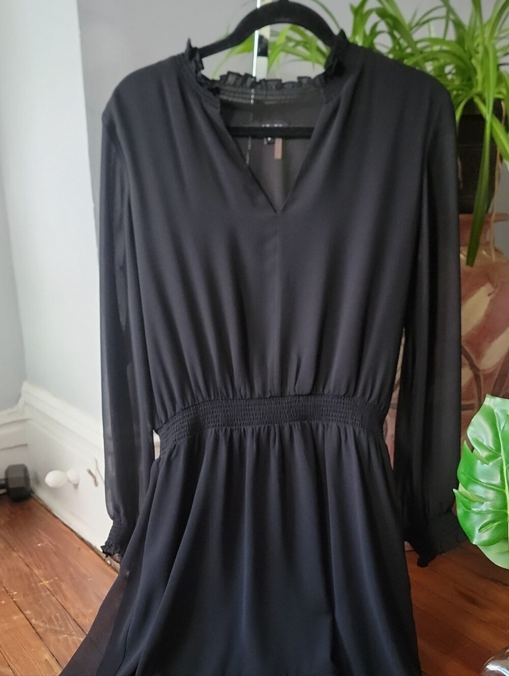 1. State Chic Black